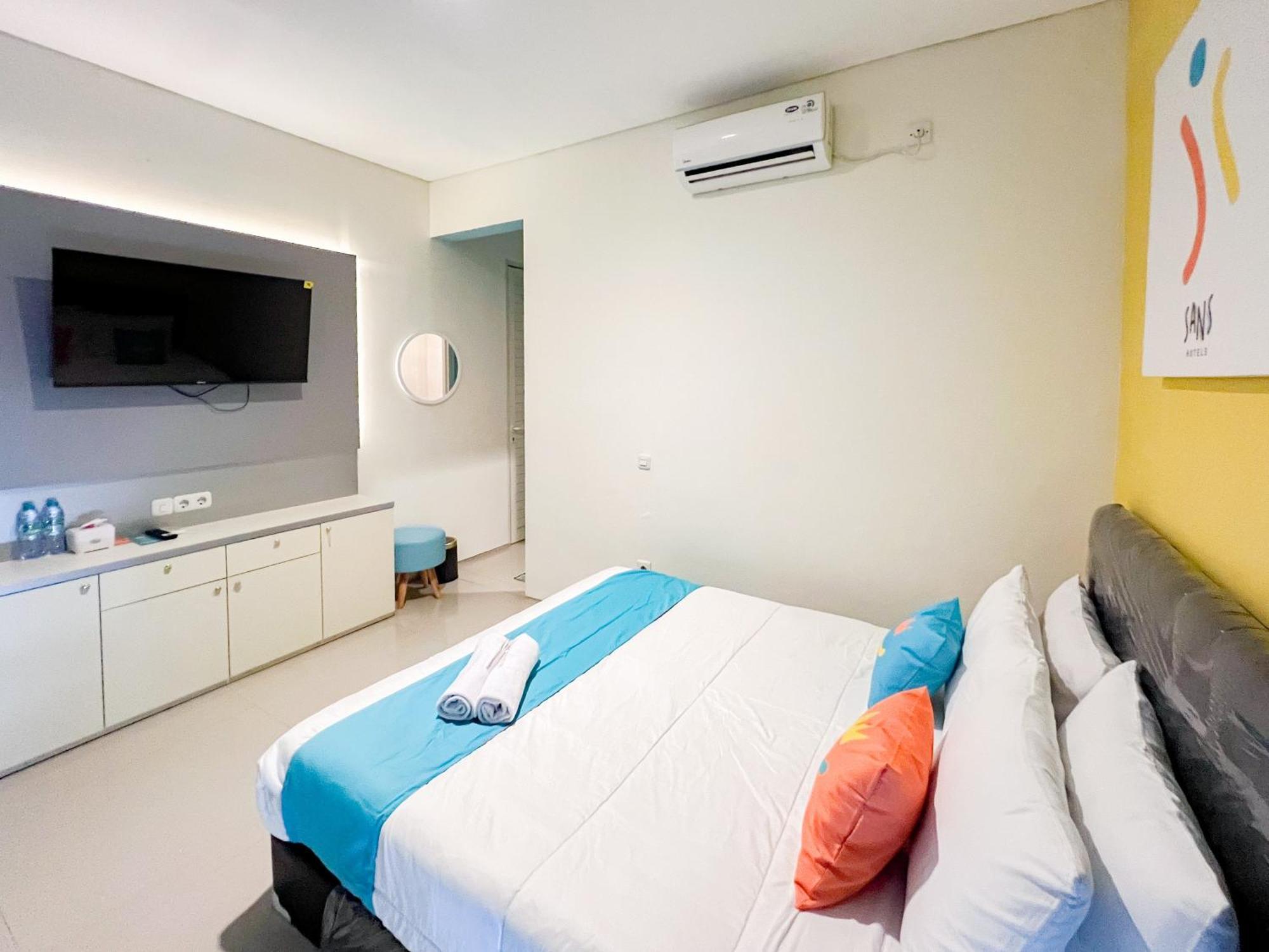 Sans Stay Bukit Palma Citraland 수라바야 외부 사진