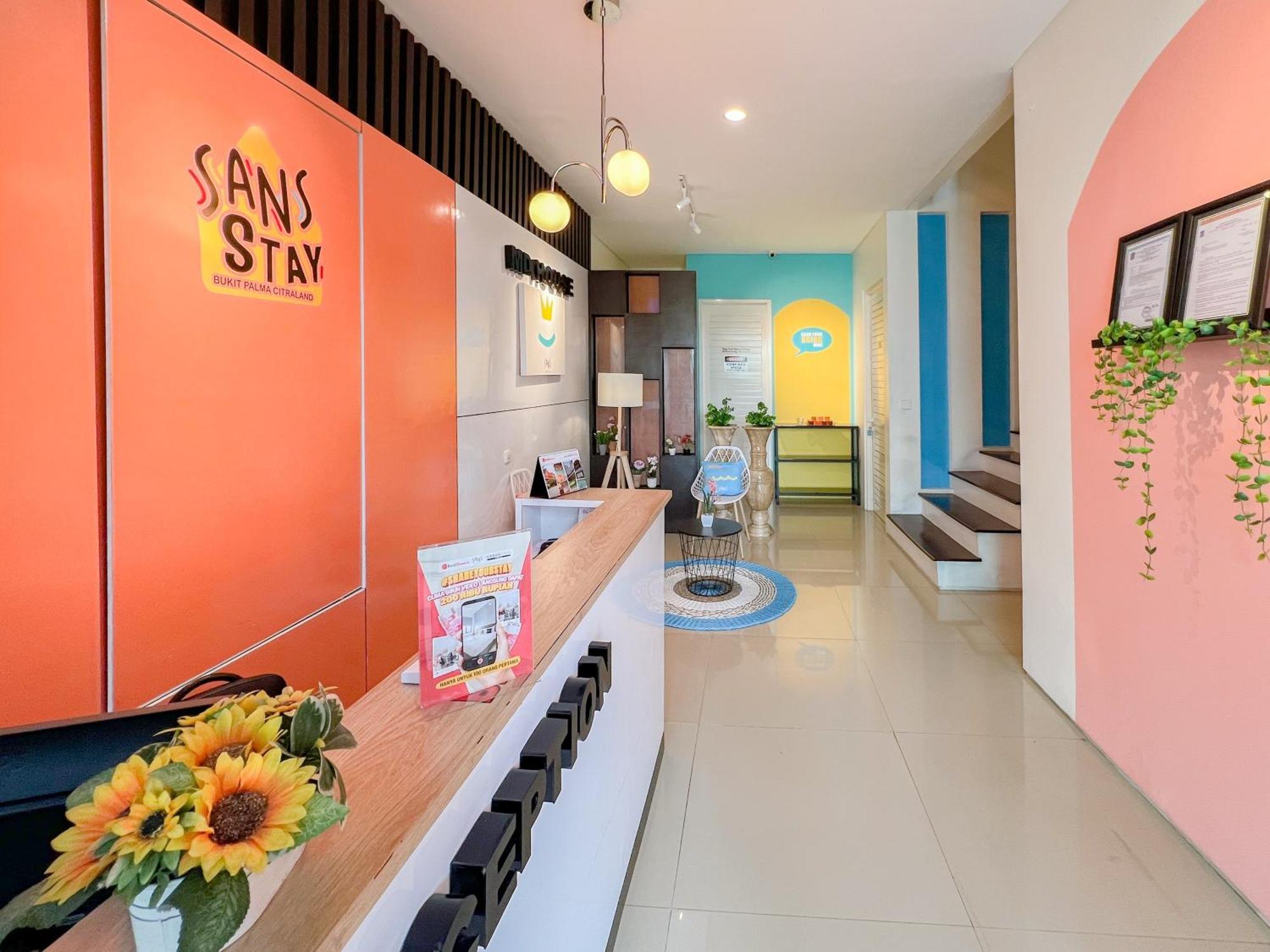 Sans Stay Bukit Palma Citraland 수라바야 외부 사진