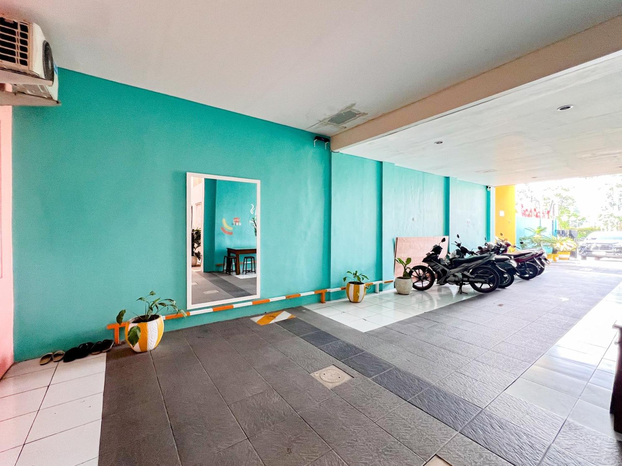Sans Stay Bukit Palma Citraland 수라바야 외부 사진