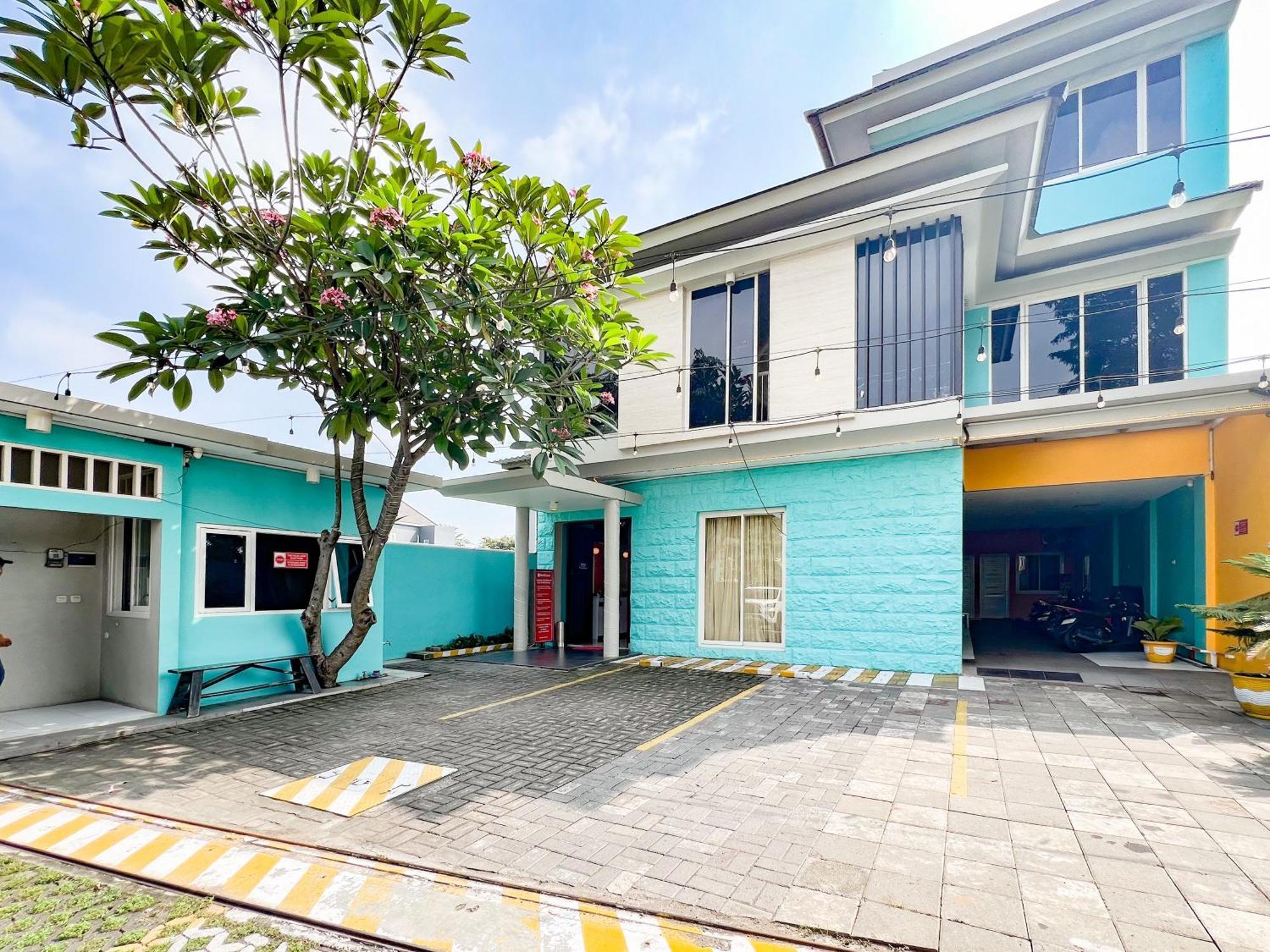 Sans Stay Bukit Palma Citraland 수라바야 외부 사진